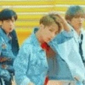 Meet your Posher, Briana